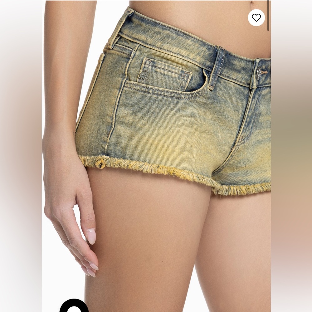 Miss Me Layla Low Rise Shorts - Picture 5 of 8